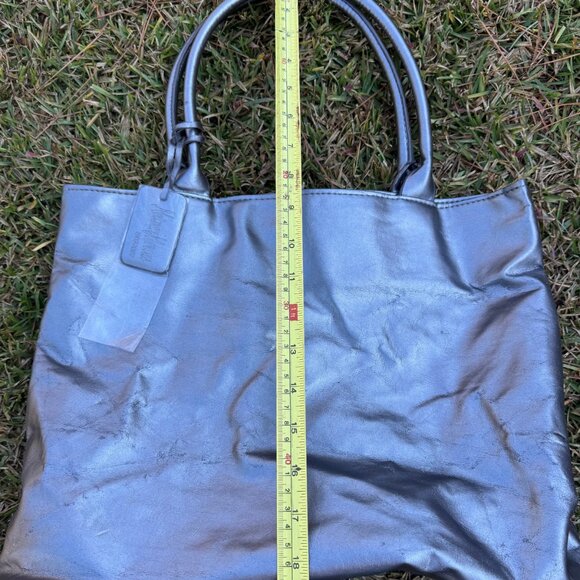 Neiman Marcus Metallic Silver Leather Tote Bag Limited Edition NWT - Picture 9 of 10